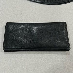 Tommy Hilfiger Leather Bifold Wallet